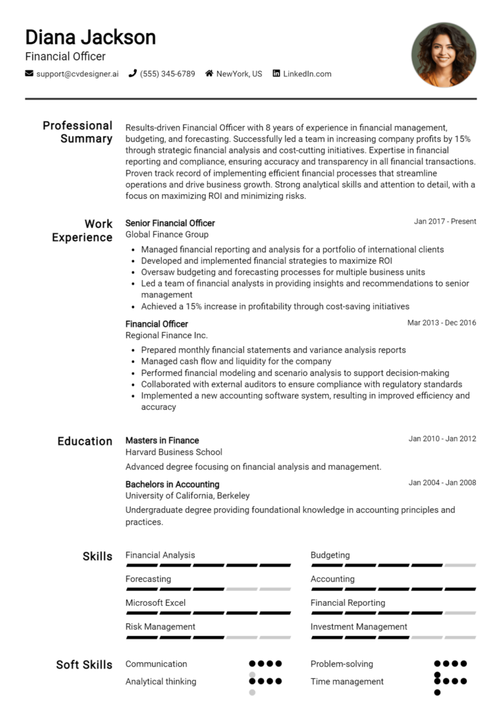 Financial Officer Resume Example